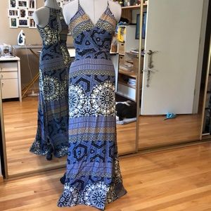 Astr Dresses - Beautiful Maxi Dress XS Astr Dresses - Beautiful Maxi Dress XS